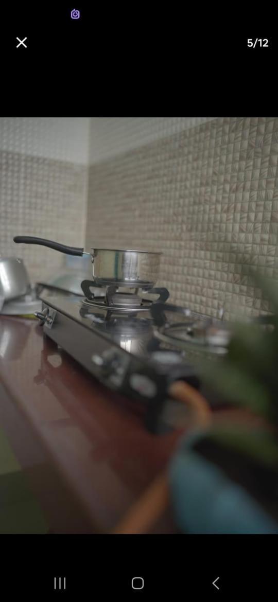 غاواهاتي Blooming Rooms B&B المظهر الخارجي الصورة